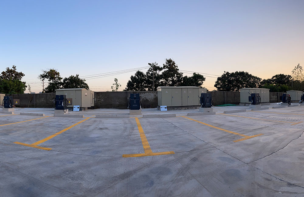 河南鄭州瑞龍商砼純電動攪拌車充電站